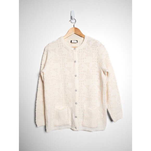 Vintage Women's Cream Crewneck Acrylic Cardigan Sweater Size Large - Picture 7 of 7